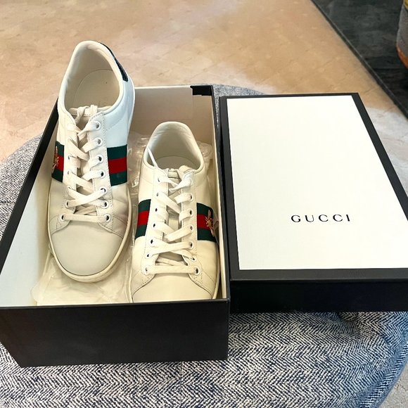 Gucci Ace Sneakers with Gold embroidered Bee - Picture 1 of 4